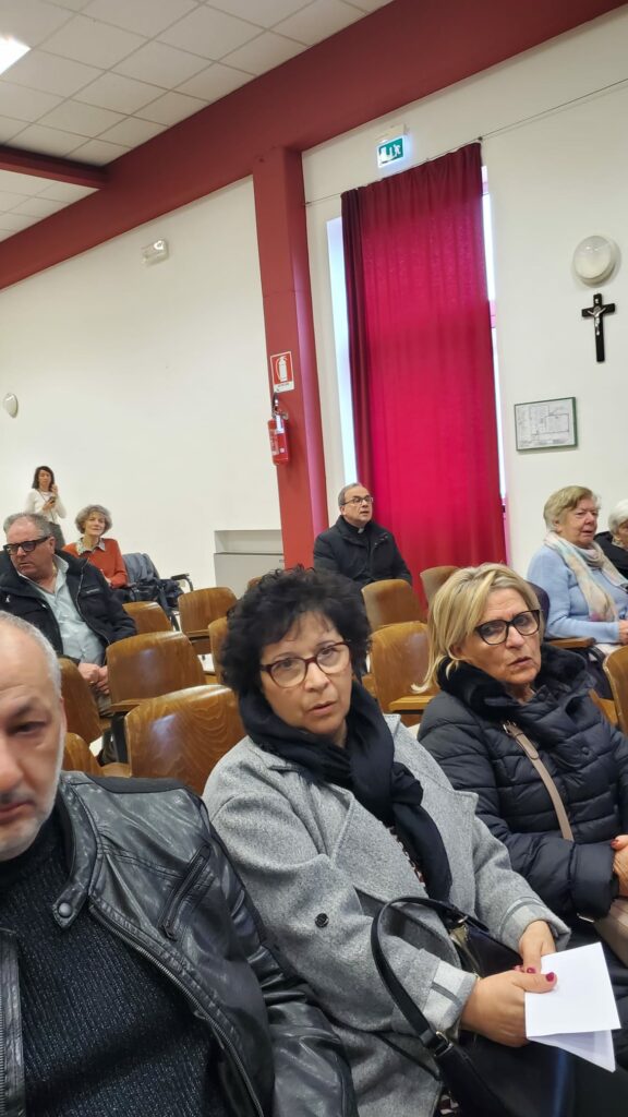 4f07d305-b06c-4ab4-9918-9ce9da4d01f4